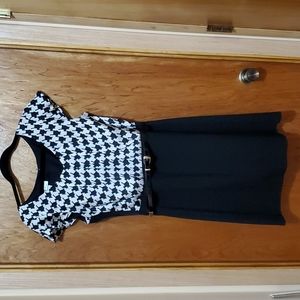 Black and white print dress